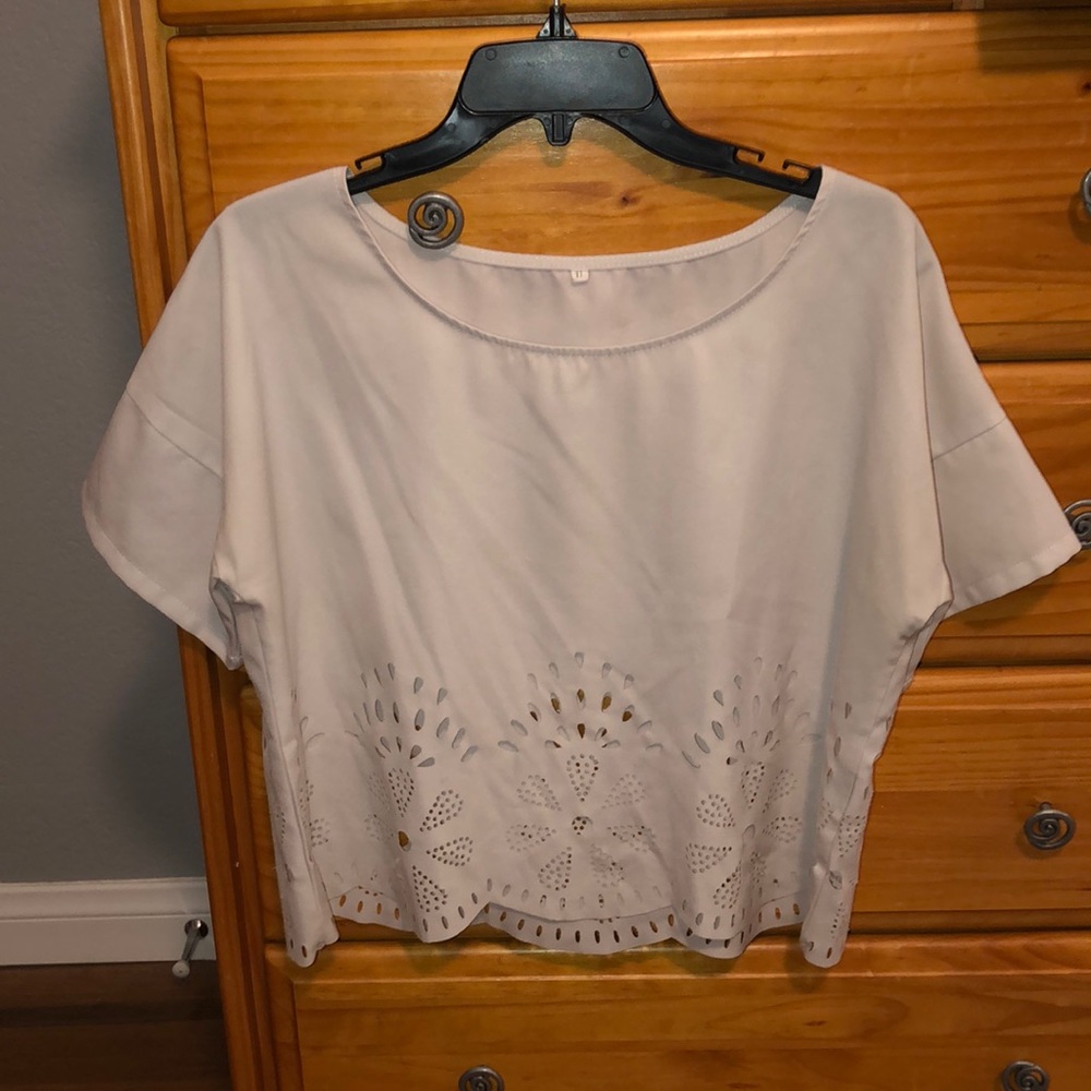 White crop top